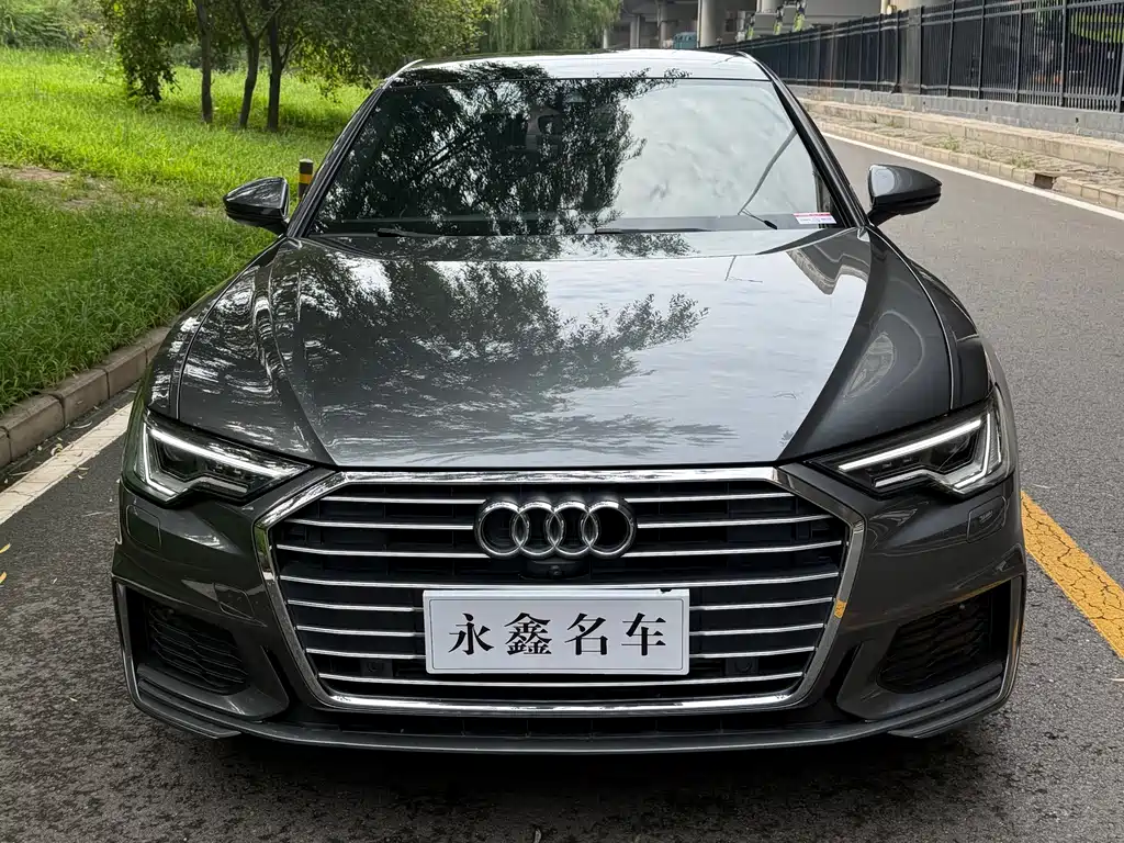 Audi A6L 2020