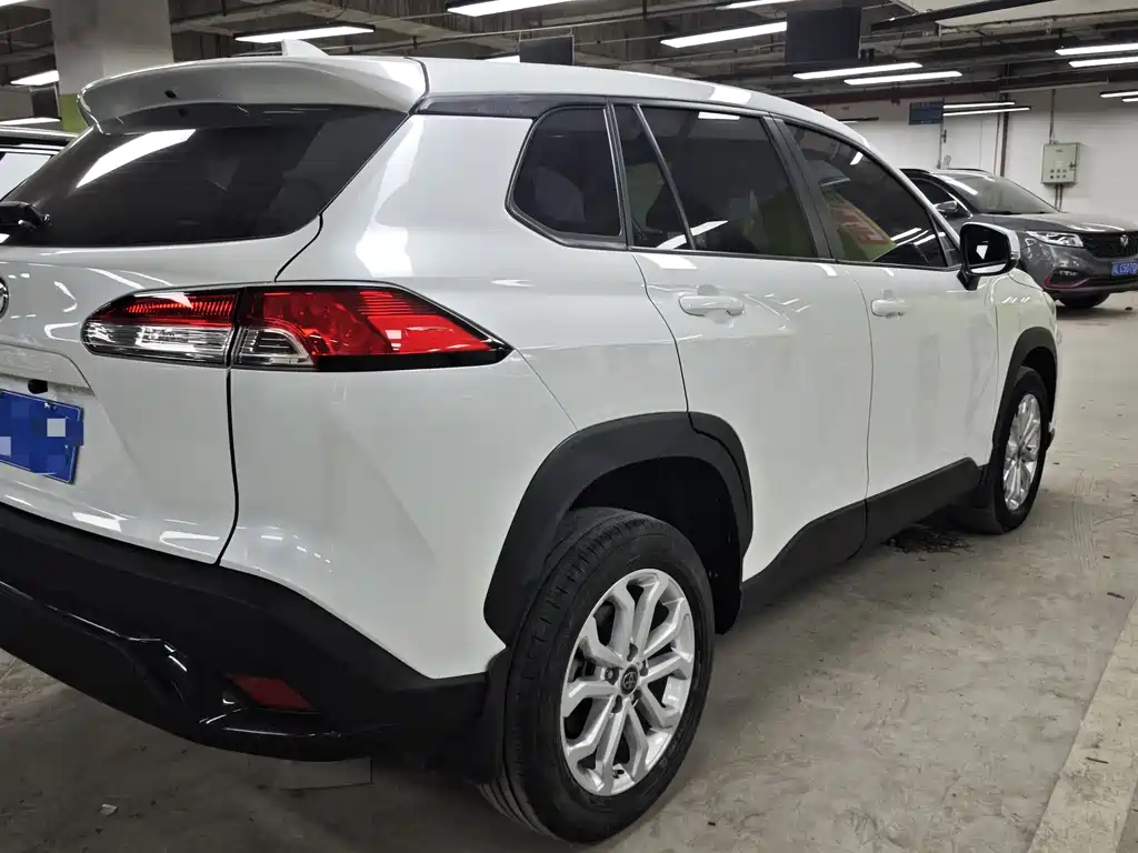 Toyota Frontlander 2023