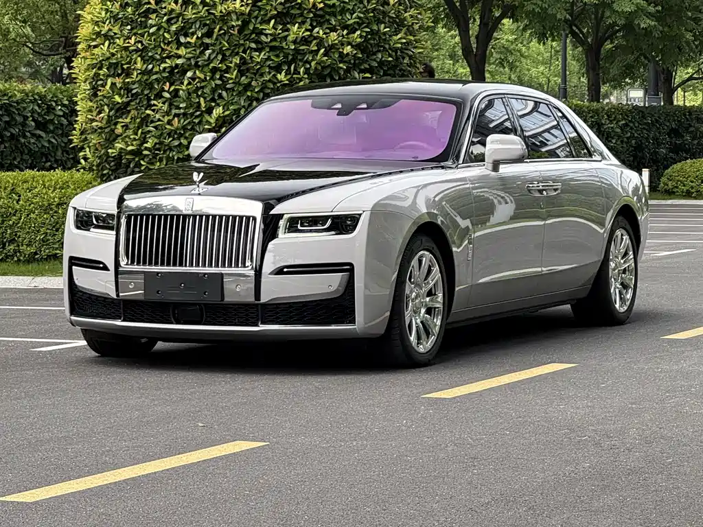 Rolls-Royce Ghost 2023 — фото 1