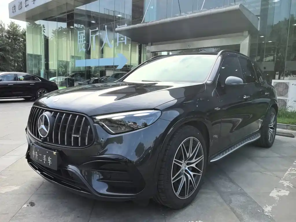 Mercedes-Benz GLC AMG 2025 — фото 1