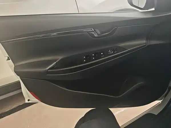 Hyundai Yuedong 2020