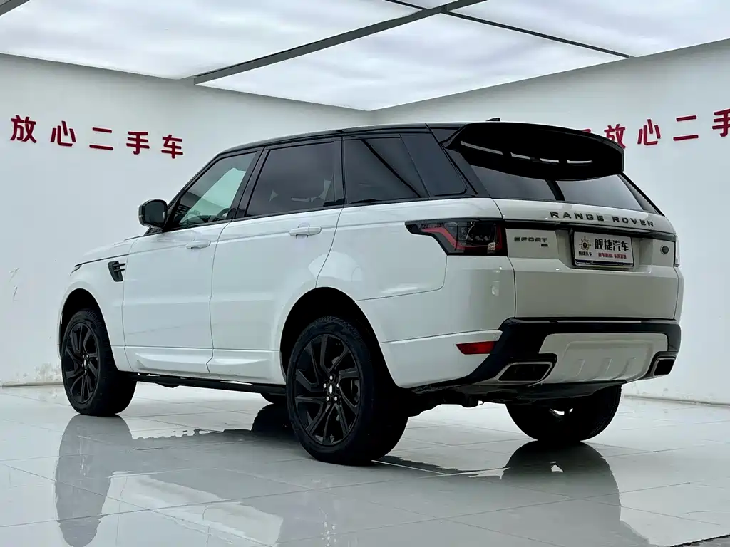 Land Rover Range Rover Sport 2020 — фото 23