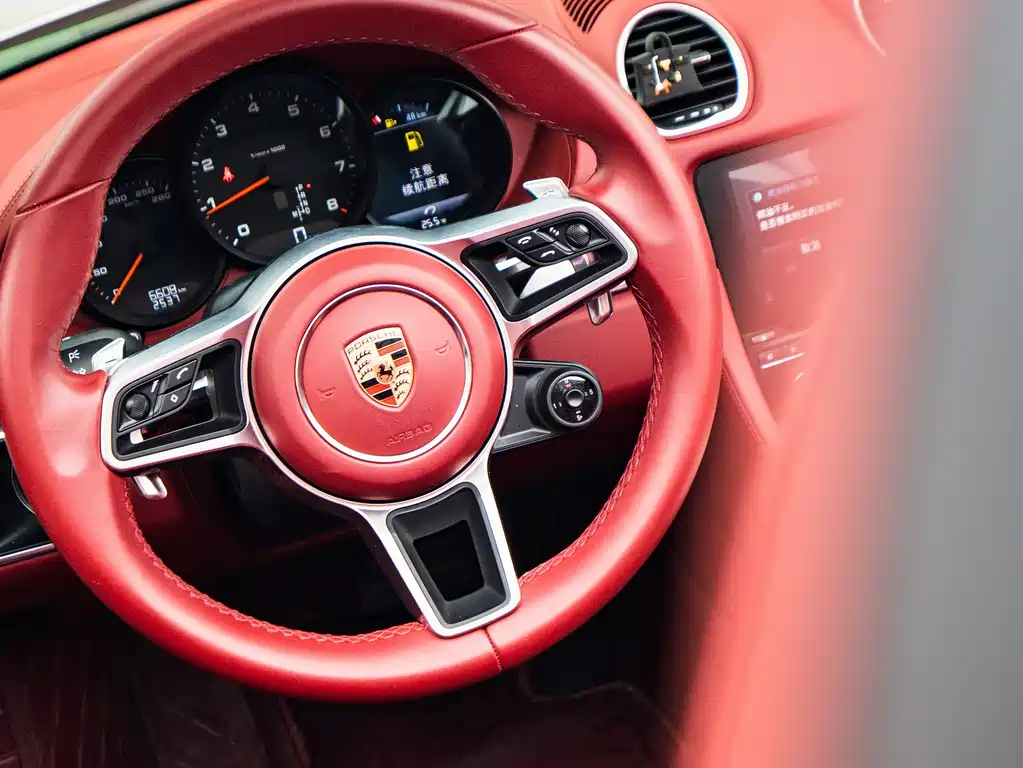 Porsche 718 2023 — фото 10