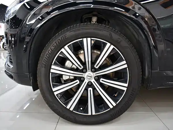 Volvo XC90 2021