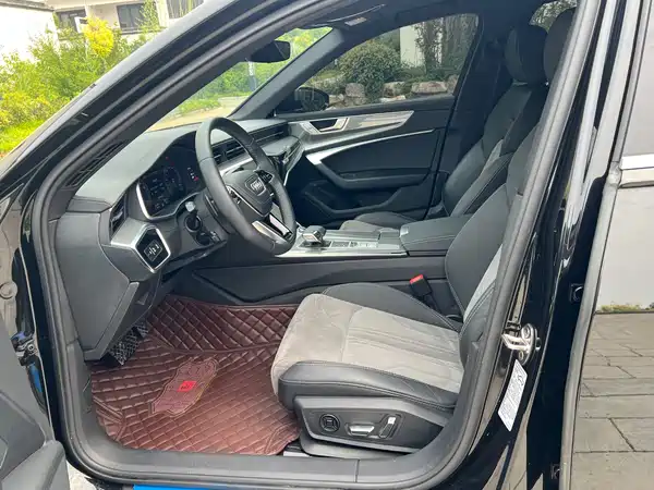 Audi A6L 2023