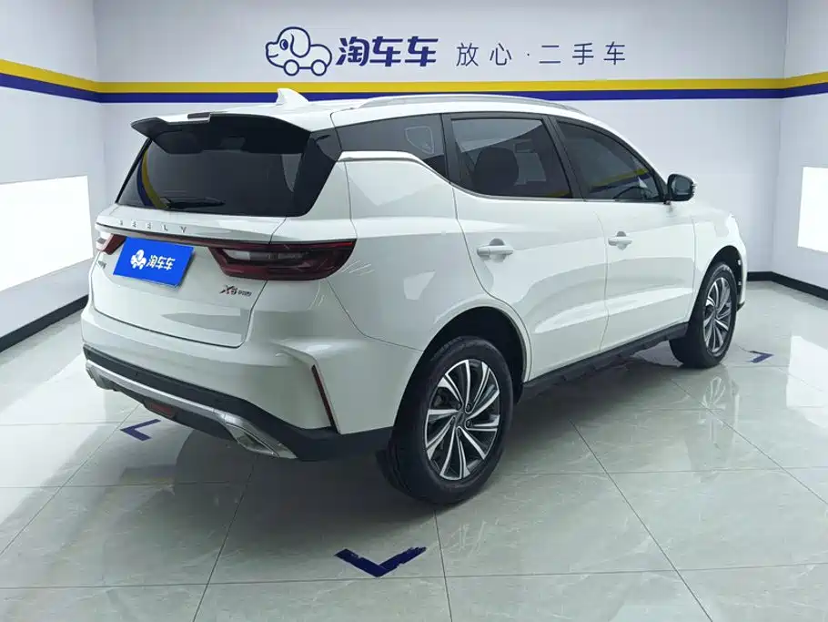 Geely Vision X6 2024 — фото 3