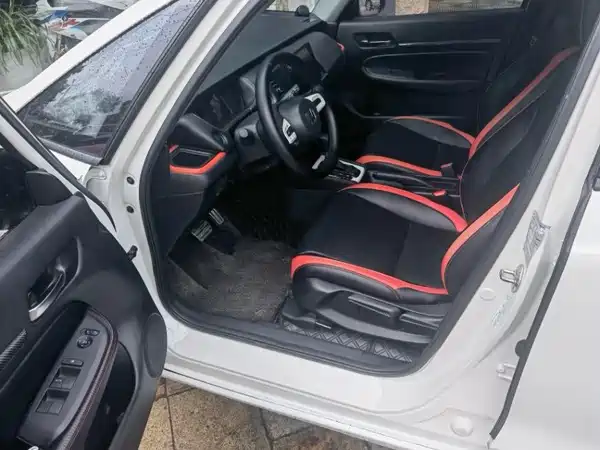 Honda LIFE 2022
