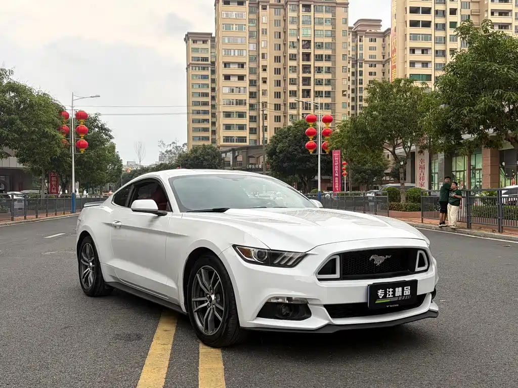Ford Mustang 2016 — фото 2