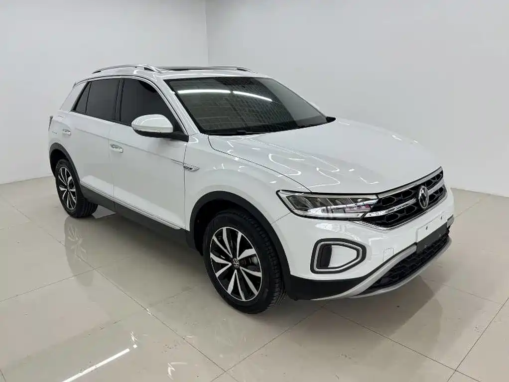 Volkswagen T-Roc 2023