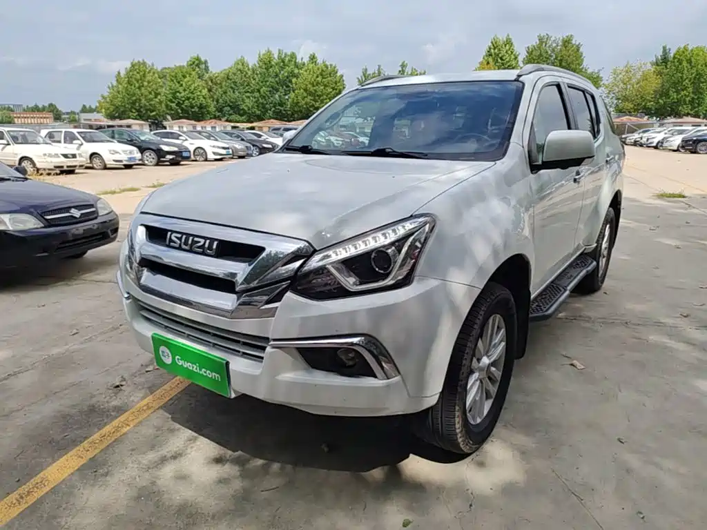 Isuzu Mu-X Shepherd 2018 — фото 1