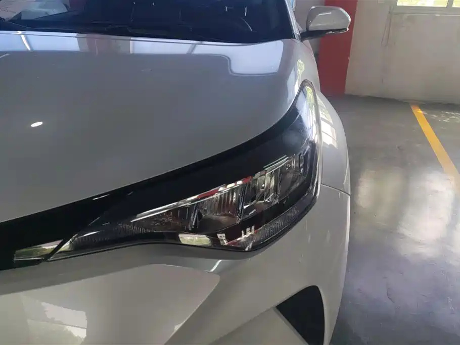 Toyota C-HR 2021