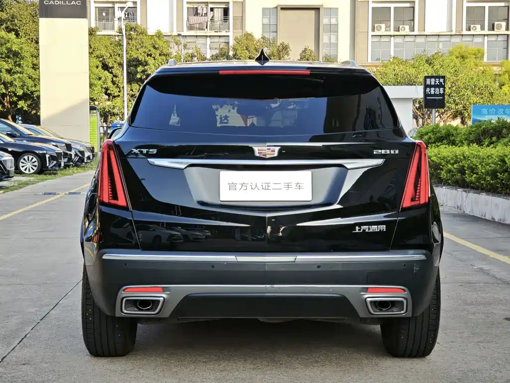 Cadillac XT5 2020 — фото 4