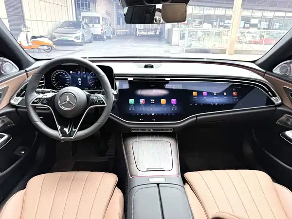 Mercedes-Benz E-Class 2025