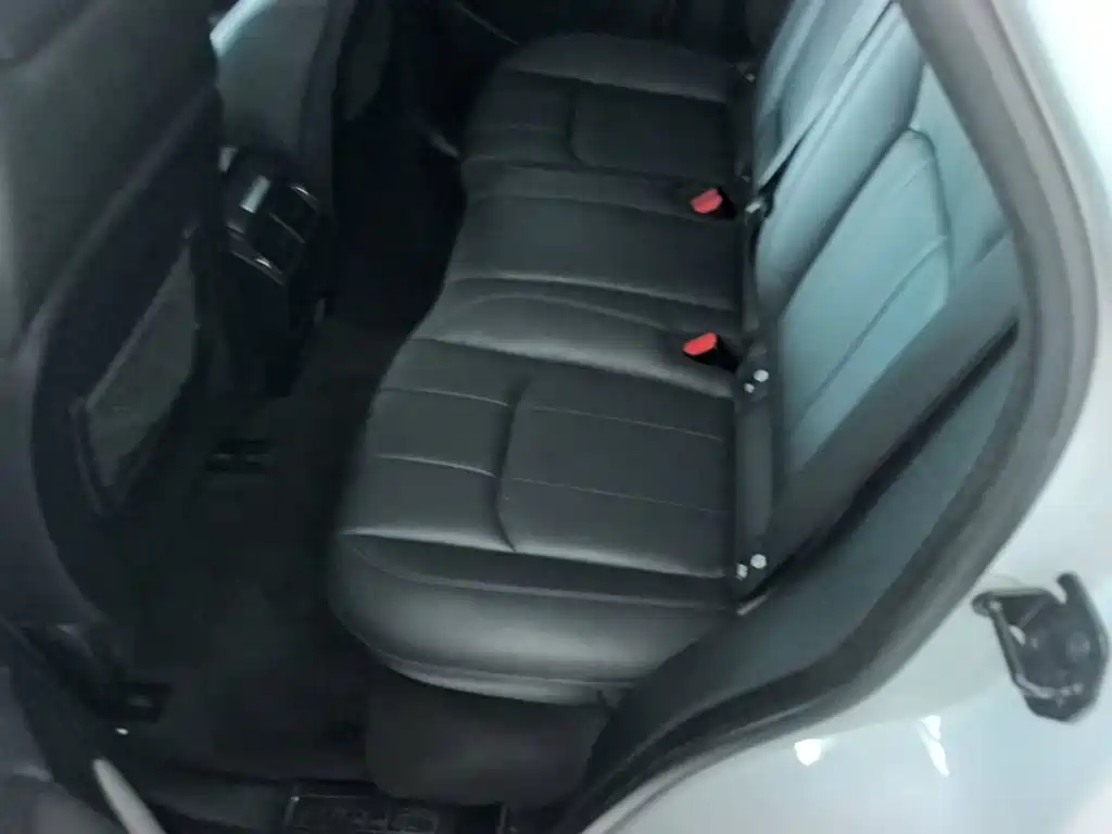 Land Rover Range Rover Evoque 2018 — фото 17