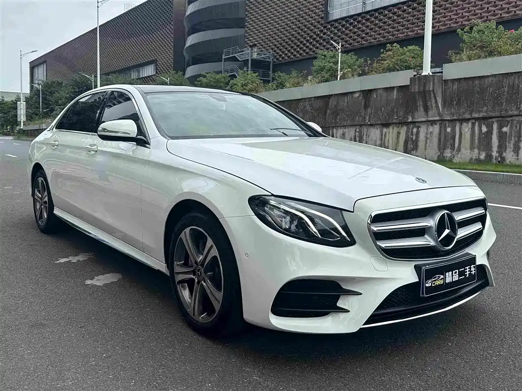 Mercedes-Benz E-Class 2018 — фото 3