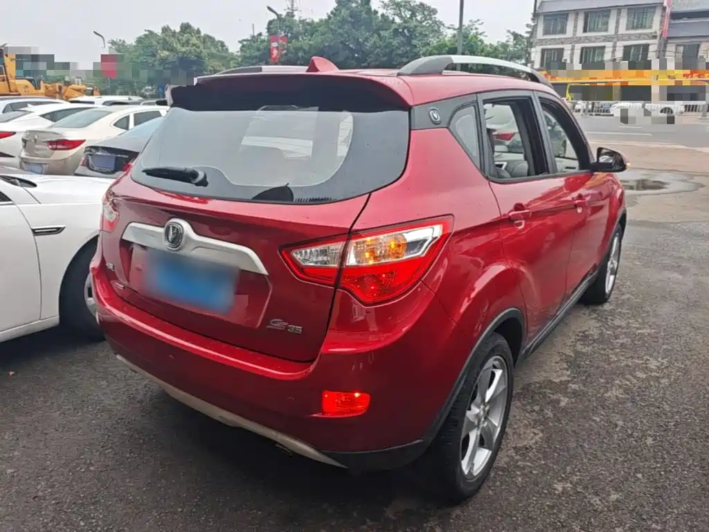 Changan CS35 2015
