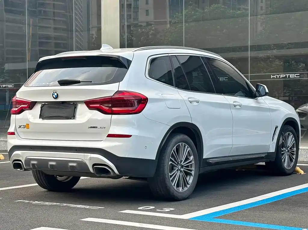 BMW X3 2018 — фото 2
