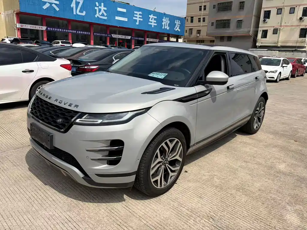 Land Rover Evoque 2022