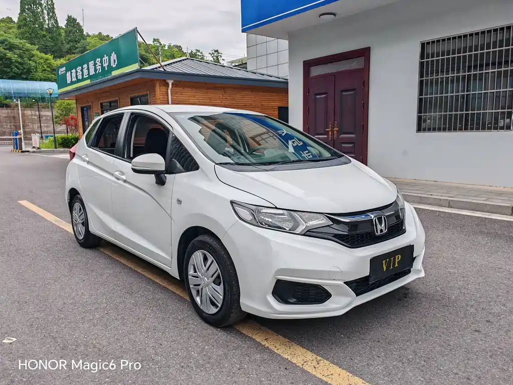 Honda Fit 2020 — фото 3