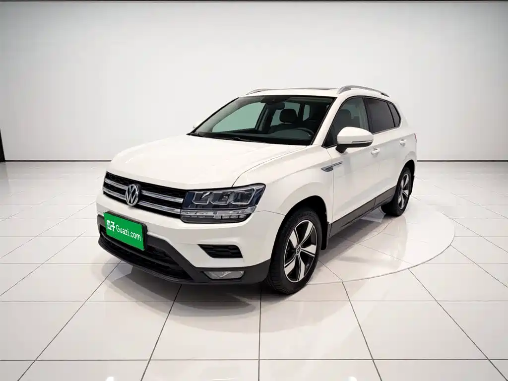 Volkswagen Tharu 2020