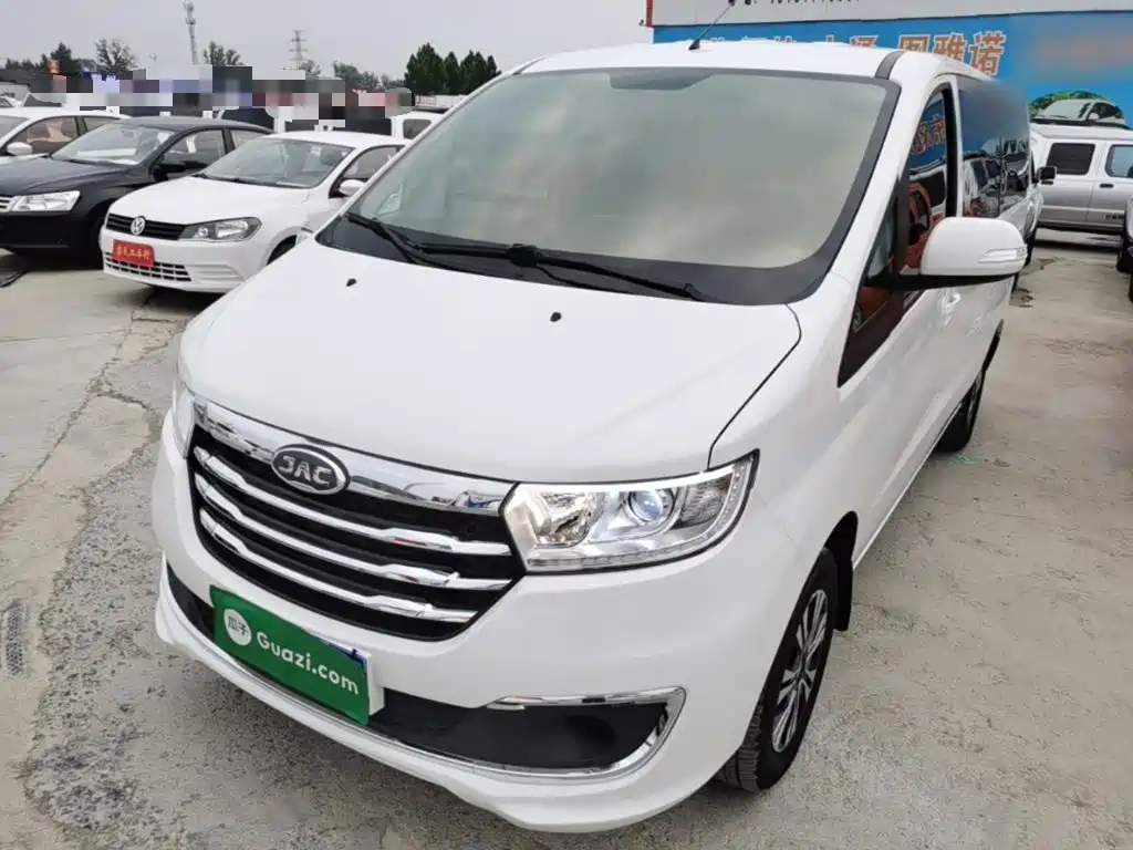 JAC Ruifeng M3 2025 — фото 1
