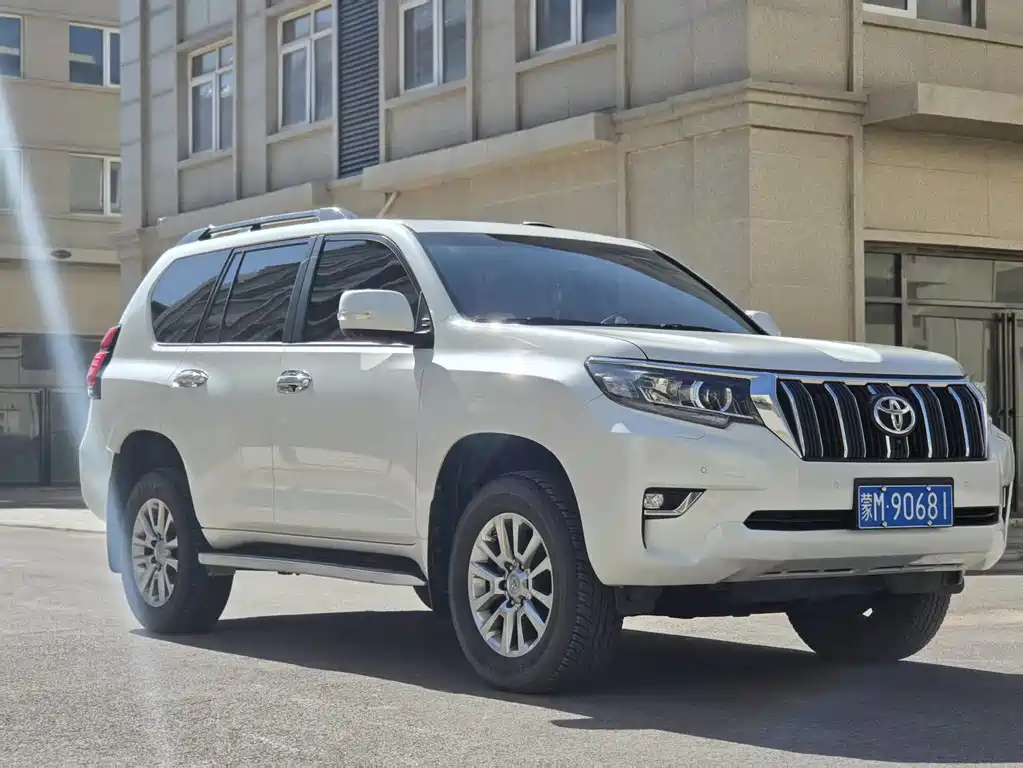 Toyota Prado 2018