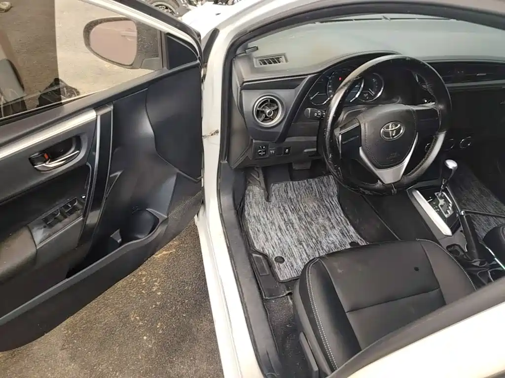Toyota Corolla 2019 — фото 16