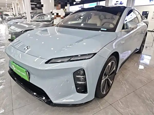 NIO ET5T 2025