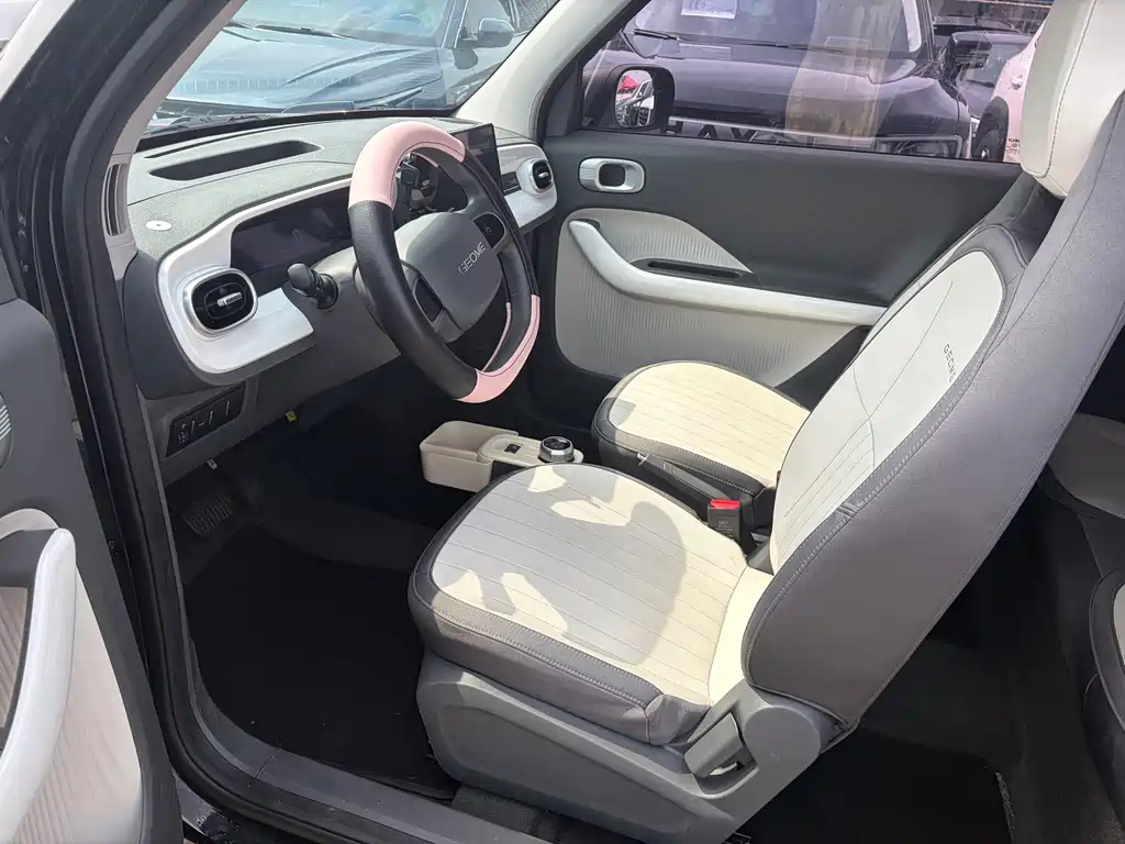 Geely Galaxy Panda 2024