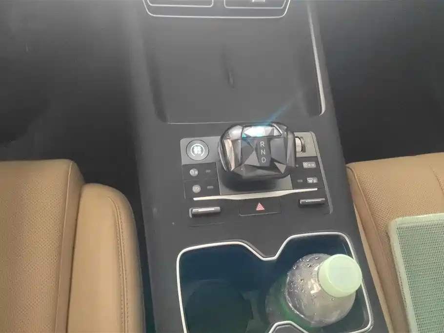 BYD Pro New Energy 2025 — фото 16