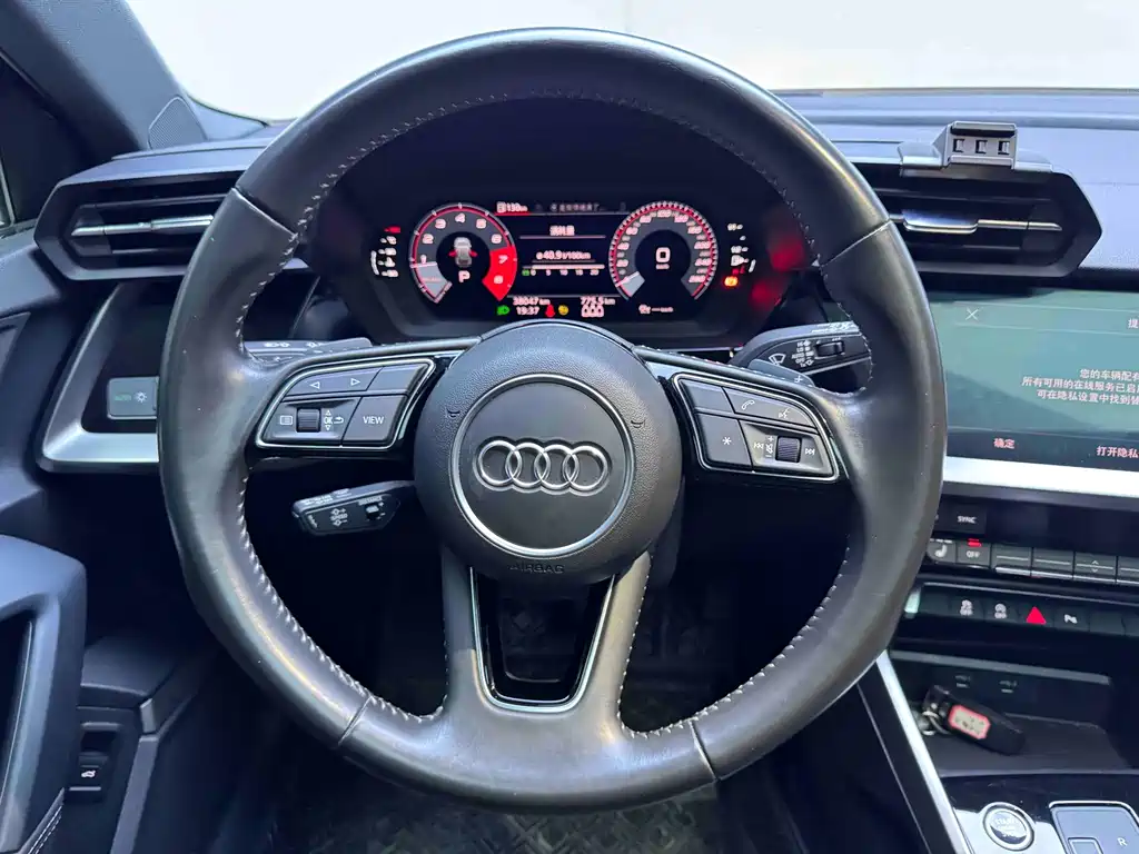Audi A3 2022 — фото 12
