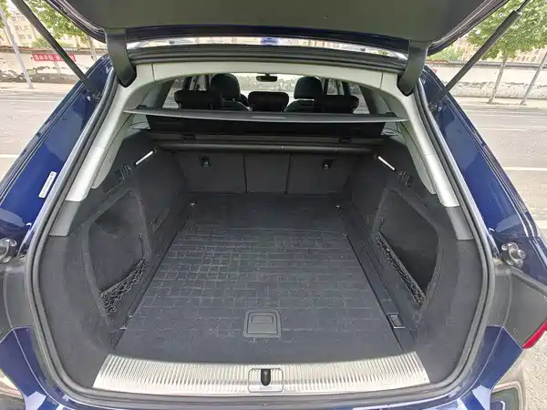 Audi A4 2019