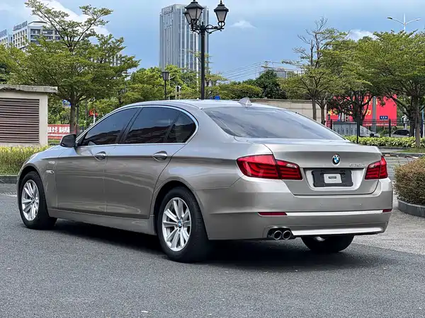 BMW 5 Series 2012