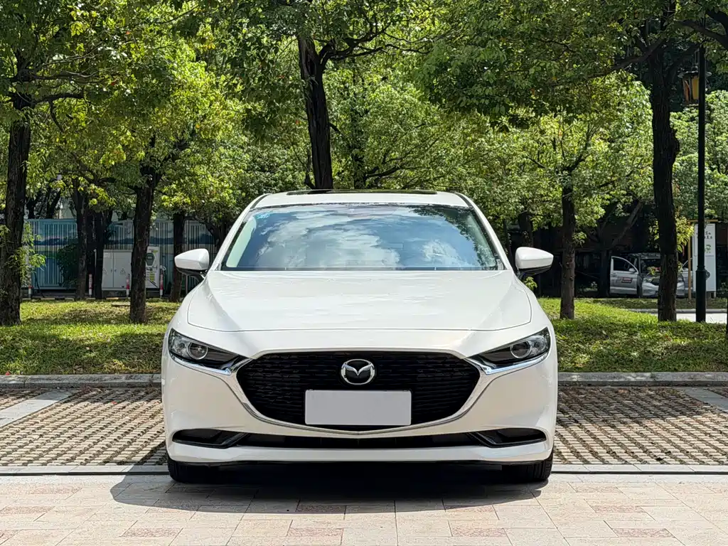 Mazda 3 Axela 2020