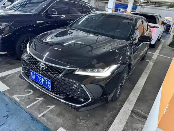 Toyota Avalon 2023