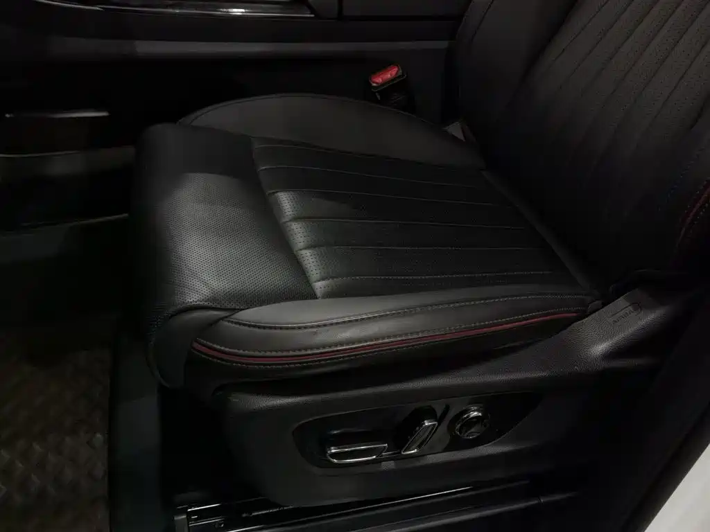 GAC Motor Trumpchi E9 2023 — фото 20