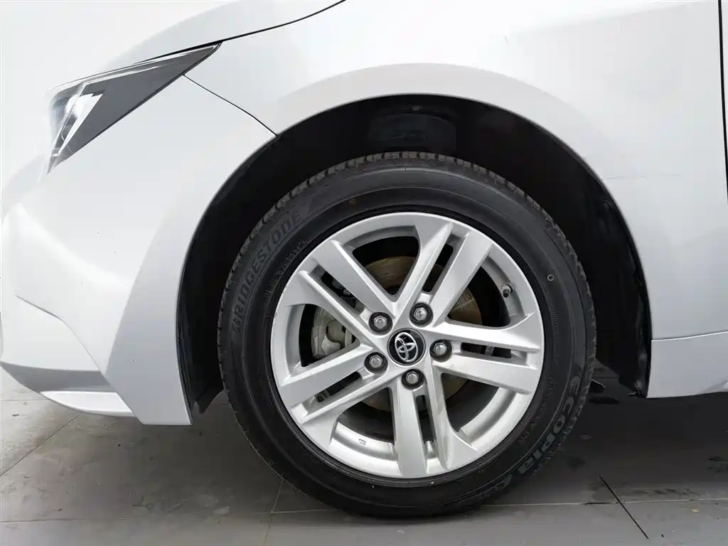 Toyota Levin 2022 — фото 17