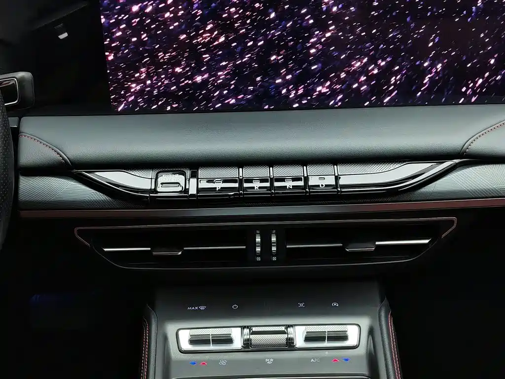 Lincoln Z 2022 — фото 13