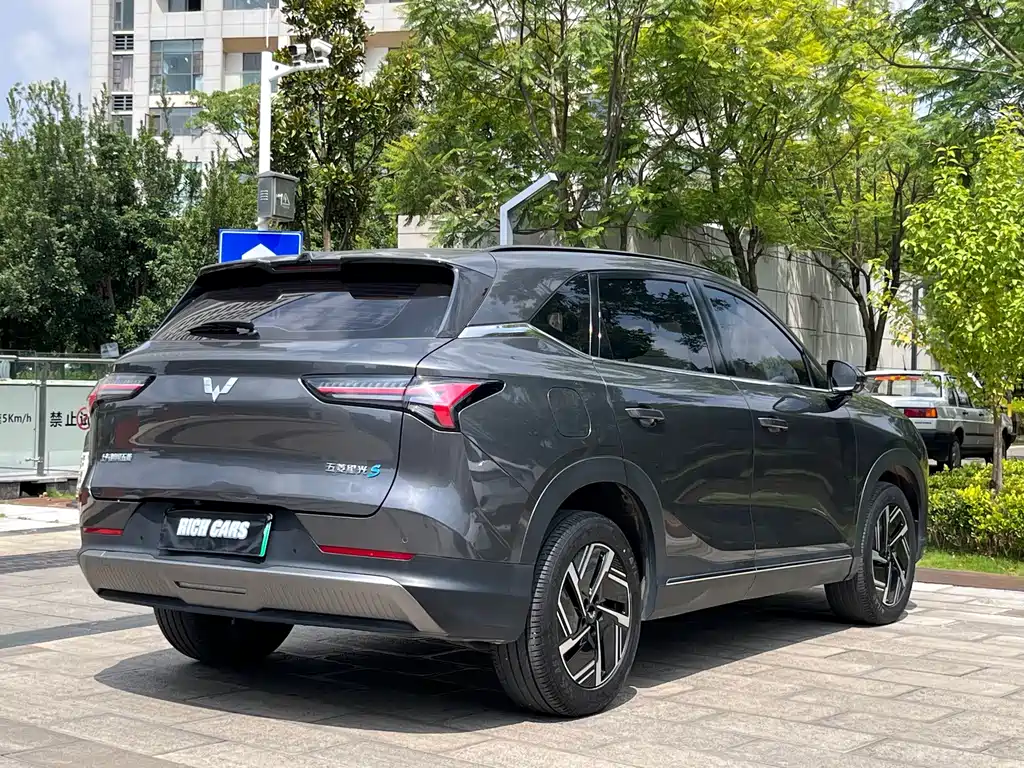 Wuling Starlight S 2024 — фото 7