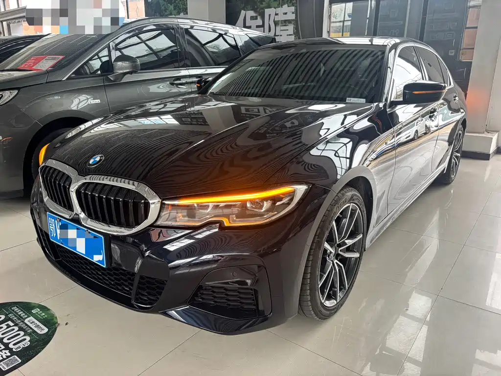 BMW 3 Series 2021