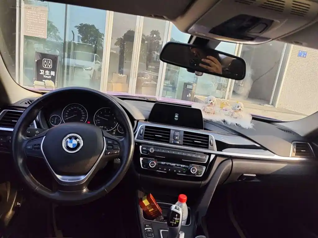 BMW 3 Series 2018