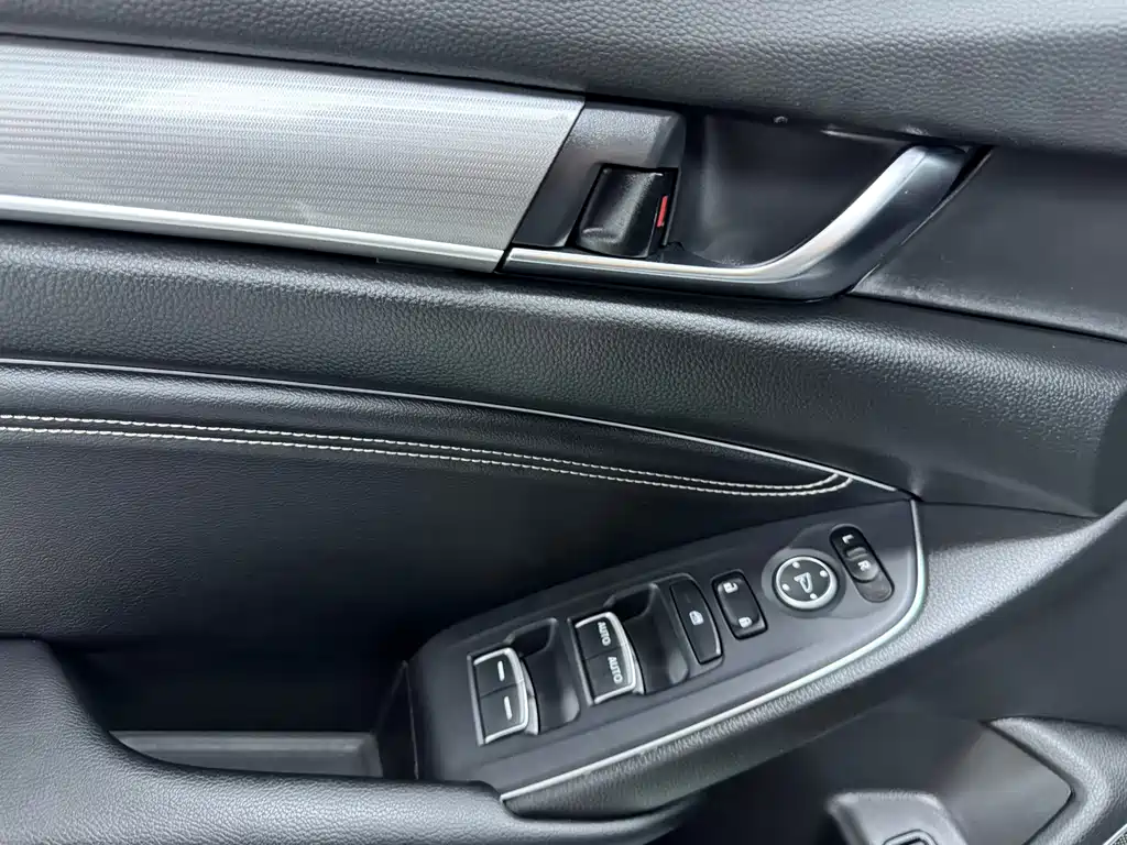 Honda Inspire 2022 — фото 6