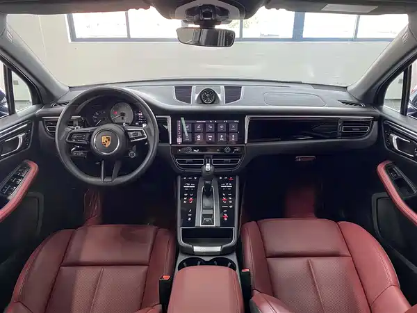 Porsche Macan 2022