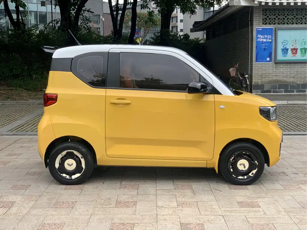 Wuling MINIEV 2021