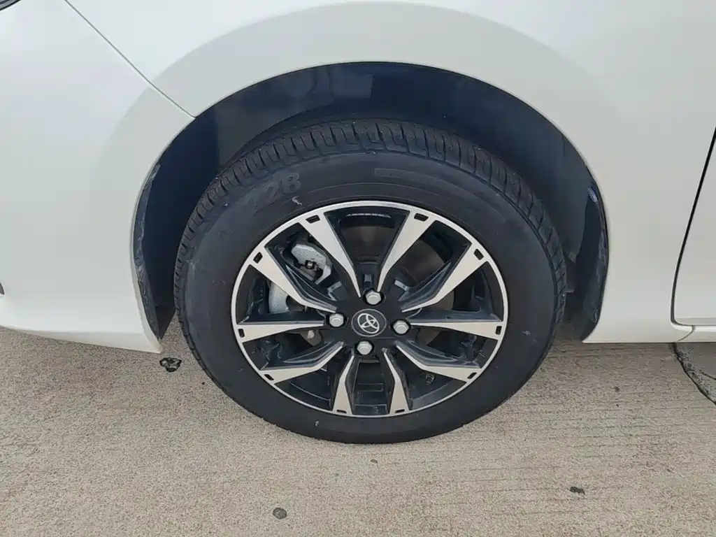 Toyota Vios FS 2022 — фото 23