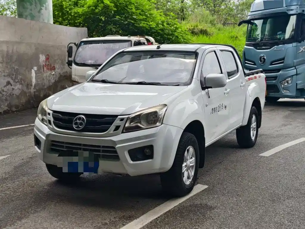 Isuzu RE-MAX Ruimai 2016