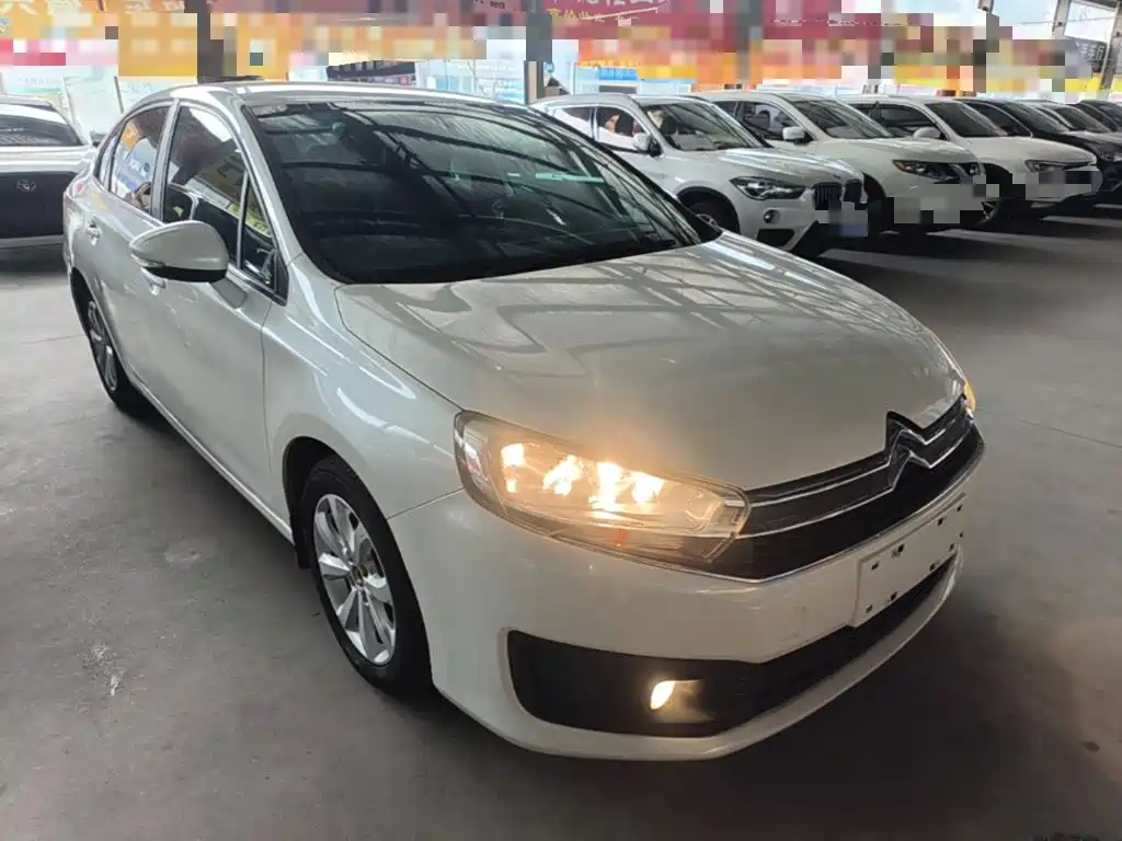 Citroën C4 Sega 2016 — фото 4