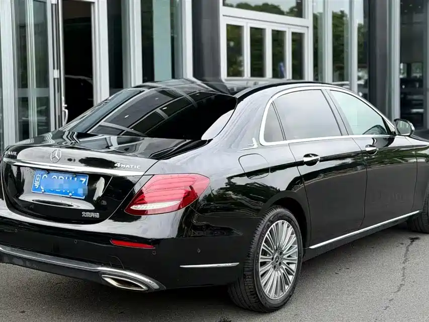 Mercedes-Benz E-Class 2020