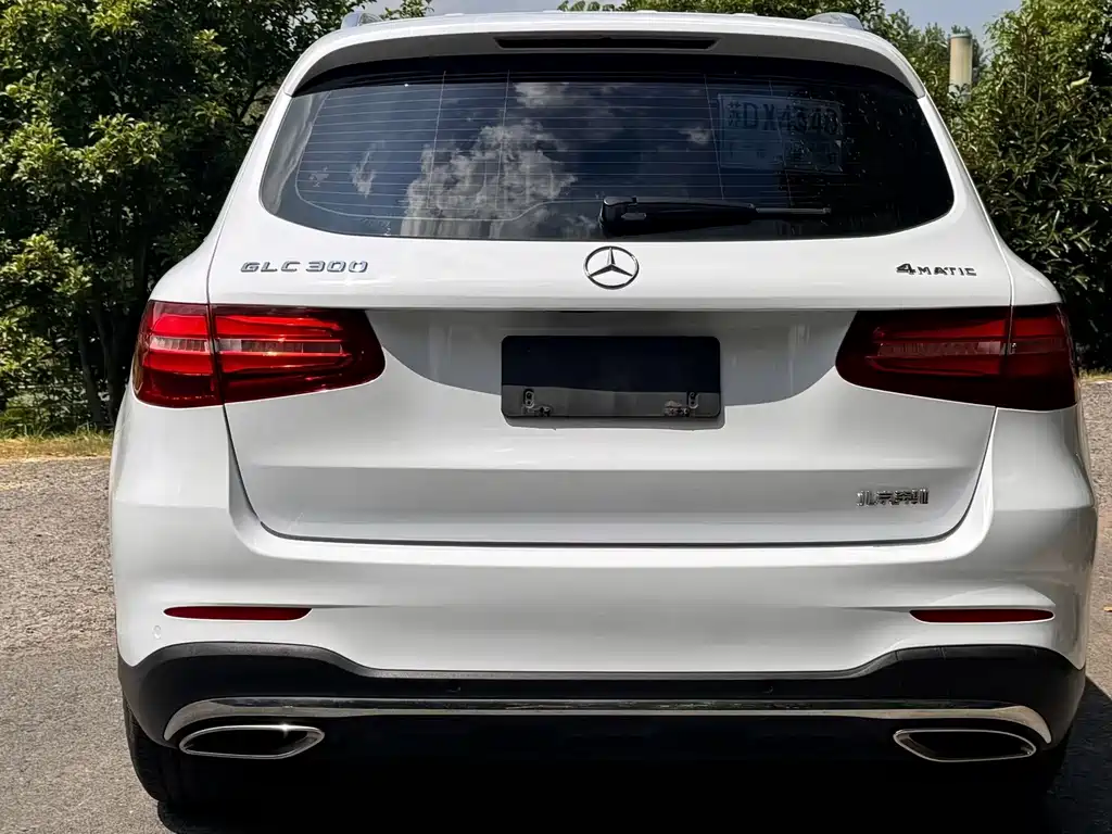 Mercedes-Benz GLC 2017 — фото 9