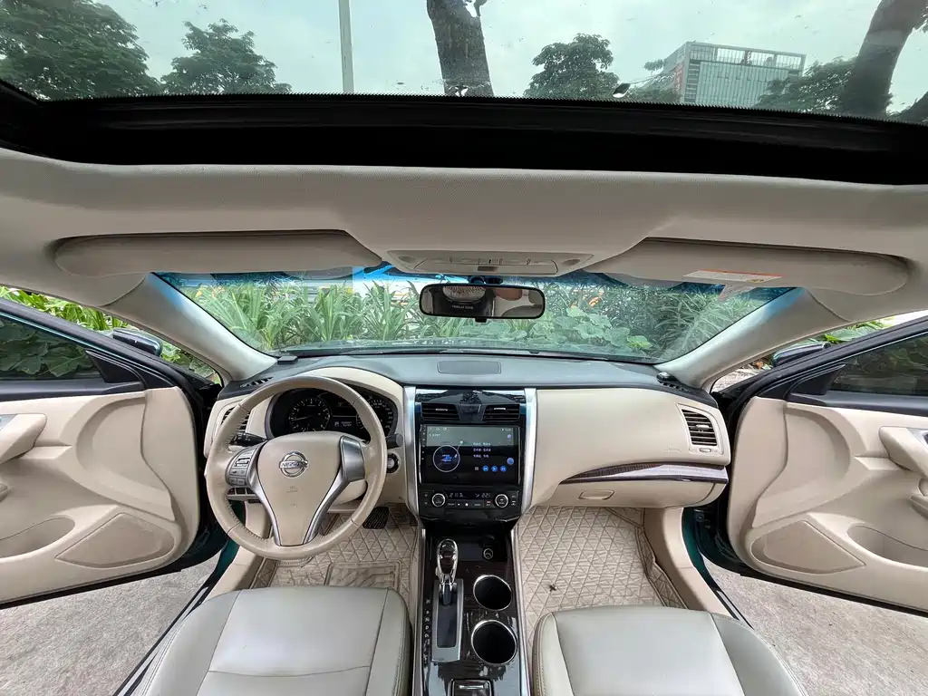Nissan Teana 2015